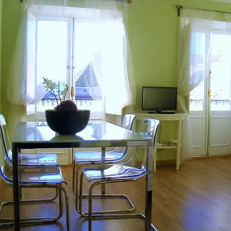 Apartment Plaza Constitucion
